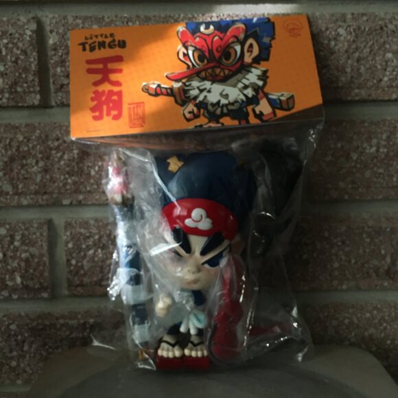 NWT VAPOUR PARK x Tan-sTaR Little Tengu Limited Edition Vinyl Figure - Picture 12 of 14